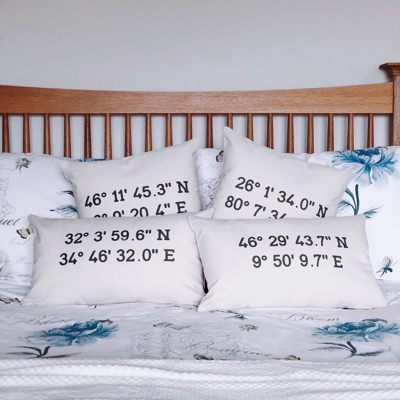 Latitude Longitude Coordinates Pillow / Personalized Coordinates Housewarming Gift